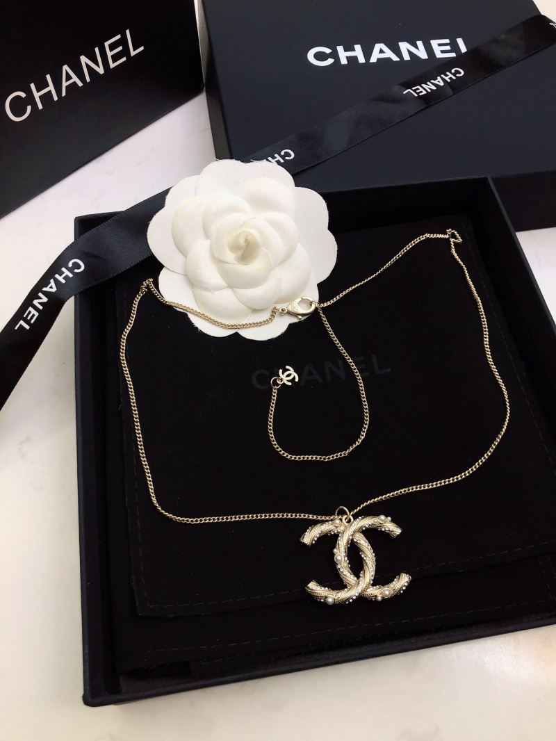 Chanel Necklaces